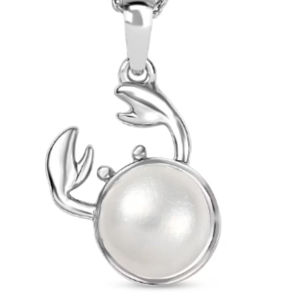 Astrology Necklace in Freshwater Pearl and 925 Silver - ( Cancer ) the Crab